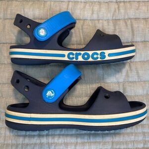 Crocs crocband sandal, navy with blue stripe, size 11